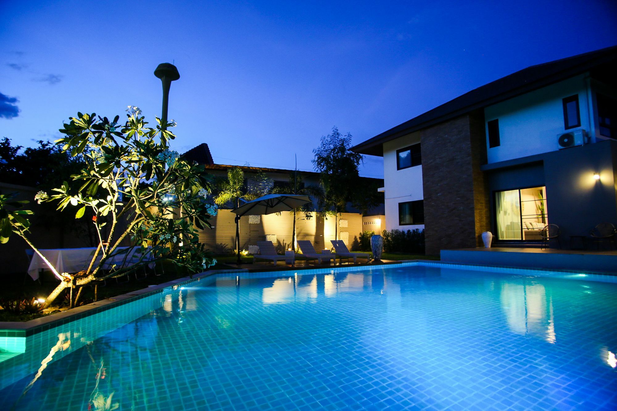 Moin 1617 Luxury Double-Pool Villa Chiang Mai Dış mekan fotoğraf